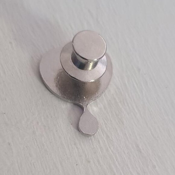 Blood Drive Six 6 Gallon Award Vintage Lapel Pin Tie Tack - Bleeding Heart Badge - Picture 3 of 4